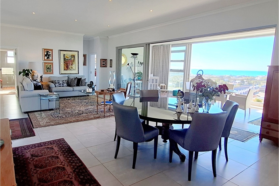 2 Bedroom Property for Sale in Whale Rock Western Cape